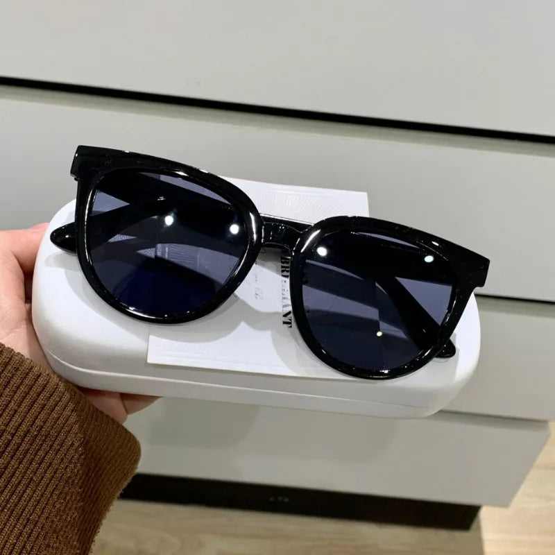 New Fashion Sunglasses Elegant Large Frame Sunglasses Retro Style Glasses UV400 Shades